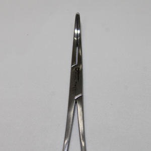 Pinzas Hemostáticas Quirúrgicas Kelly de 140 mm, Marca WORLD PRECISION SURGICAL, Uso en Cirugía General, Directo de Fábrica - Product Image 5