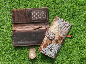 มาใหม่แกะสลักนูนกระเป๋าสตางค์สไตล์ Cowhide หนังกรณีโทรศัพท์ร้อนขายสีเทอร์ควอยซ์หนังอินเทรนด์คลัทช์ - Product Image 6