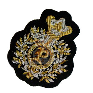 Accessoires vestimentaires les plus vendus, badges brodés à la main, matériau durable, badges brodés à la main - Product Image 3