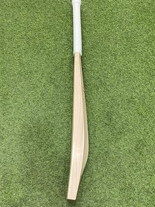 Batte de cricket en saule anglais SS TON édition spéciale, manche court - Product Image 2