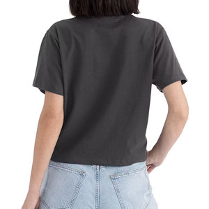 เสื้อยืดครอปสไตล์วินเทจสำหรับผู้หญิง ขายส่ง เสื้อยืดแขนสั้นพิมพ์ลายตัวอักษร ผ้าฝ้ายทรงหลวม ใส่สบาย ขายดี - Product Image 6