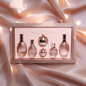 Kit de rutina cosmética para el cuidado de la piel, set de cuidado facial, productos de belleza hidratantes para el cuidado de la piel - Product Image 1