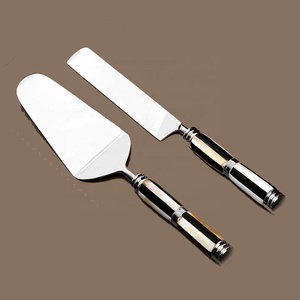 Serveur à salade de mariage en acier inoxydable, ensemble de 3, avec manche Design, ancien fait à la main - Product Image 6