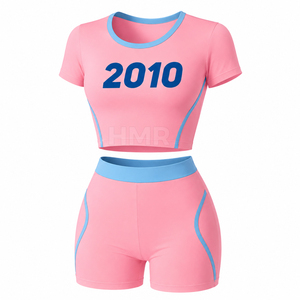 ชุดเซ็ตเสื้อครอปท็อปสีชมพูฟ้าอ่อนและกางเกงขาสั้น ระบายอากาศได้ดี ทันสมัย สำหรับพี่น้องสมาคมนักศึกษาหญิง HMR ขายส่งแบบชุด 2 ชิ้น - Product Image 5
