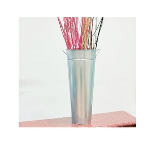 Customizable Modern Aluminum Flower <b>Vase</b> Decorative Centerpiece Stylish Home Accent Durable Lightweight <b>Unique</b> Design - Product Image 1