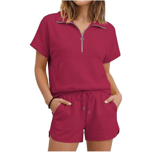 Ensemble deux pièces décontracté d'été pour femme : Haut pull demi-zip avec poches et short de sport couleur unie, sans couture sur le devant - Product Image 1