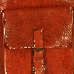 Biyadina Premium Sac à dos pour homme en cuir rouge véritable fait à la main Fermeture à glissière classique Élégance intemporelle Style tendance - Product Image 4