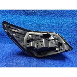 ไฟท้ายขวามือสอง ซีรีส์ 5 รุ่น 7361882 - Product Image 6