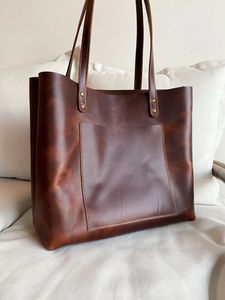 Genuine Leather Women's <b>Tote</b> Bag Casual Minimalist Open Top Shoulder Strap Durable Daily Use Handbags Made In India - Product Image 5
