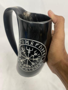 Cuerno Vikingo Artesanal Ecológico para Beber, Cuerno de Búfalo Pulido de la Mejor Calidad con Ágata y Soporte, Decoración para el Hogar - Product Image 4