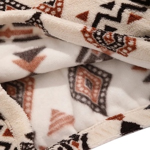 Sweat-shirt à capuche pour homme de haute qualité, style ethnique, motif géométrique, élégant, vêtements d'extérieur pour l'automne et l'hiver, sweat-shirt à capuche très vendu - Product Image 5