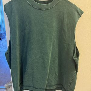 เสื้อกล้ามคอกลมถักสีพื้นสำหรับผู้ชายสวมใส่สบายๆ - Product Image 3