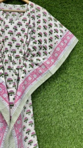 Vestido Kaftán Floral Rosa Premium para Mujer, Largo, Holgado, Ropa de Dormir, Estilo Boho, Estampado, para la Noche, Cómodo, para Primavera/Verano - Product Image 4