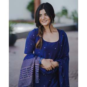 Ensemble de costume en mousseline de soie bleu irlandais - Taille XS - Product Image 5