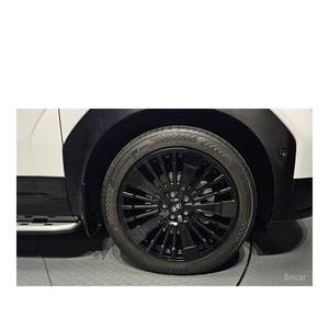 Hyundai Santa Fe HEV 1.6 4WD 2023, 15,904 km, con Caja de Cambios Automática, Asientos de Cuero, Cámara Trasera, Volante a la Izquierda - Product Image 5