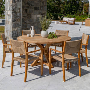 Mesa Redonda Moderna de Madera de Teca para Exteriores con Diseño de Patas Cruzadas, Exportador de Muebles de Lujo para Hogar y Restaurantes - Product Image 2