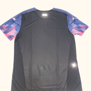 Camiseta de Manga Corta con Estampado Personalizado Antiarrugas, Exportación Directa, Transferencia Térmica, OEM/ODM, 65/35 Algodón Poliéster - Product Image 5