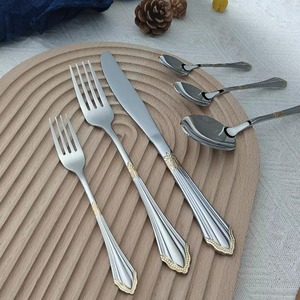 Juego de cubiertos de acero inoxidable de diseño elegante y hermoso, venta al por mayor, decoración de cocina personalizable a precios asequibles. - Product Image 4