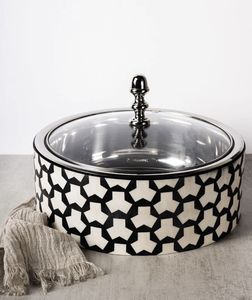 Stylish Stainless Steel Serving Dish With Modern Design For Serving Food In Parties Weddings And Events - Product Image 1
