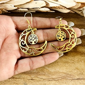 Nouvelle Arrivée Boucles d'Oreilles Pendante Bohème Lune en Laiton Plaqué Or 18 carats pour Femme, Motif Arbre Céleste, pour Vente en Gros/OEM/ODM - Product Image 2