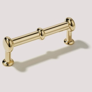 Poignée de meuble en laiton de designer, finition dorée, durable, quincaillerie de cuisine, ajustement universel, poignées classiques pour portes et tiroirs - Product Image 3