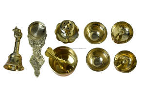 Ensemble Pooja Thali en laiton uni de 8 pouces avec diyas, bols Kumkum, support Agarbatti et accessoires - Product Image 3
