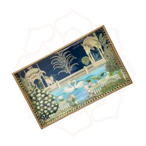 Bandeja de Servir de Madera Esmaltada: Diseño de Cisne Grabado en Oro, Bandeja de Servir de Alta Calidad para Restaurante, Bandeja de Cocina Rústica Esmaltada - Product Image 5