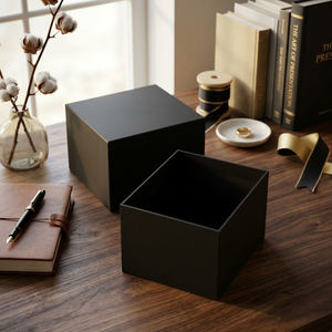 กล่องใส่เครื่องประดับแบบแข็งหรูหราพร้อมฝาปิดแม่เหล็ก |   กระดาษคราฟท์เคลือบยูวีแบบด้านสำหรับห่อของขวัญ พร้อมแผ่นฟองน้ำเสริม - Product Image 6