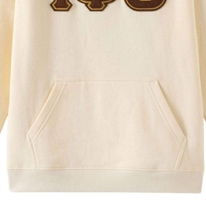 เสื้อสเวตเชิ้ตคอกลมปักลาย Iota Phi Theta ทรงปกติ มีกระเป๋า สไตล์ลำลอง เหมาะสำหรับฤดูใบไม้ร่วง แบบสวมหัว ยูนิเซ็กซ์ ถักทอจากผ้าฝ้าย 100% - Product Image 3