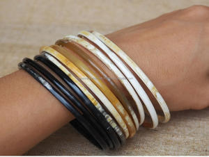 Bracelet en corne de boeuf d'excellente qualité à la mode Beau design Bijoux polis pour filles et femmes avec taille personnalisée - Product Image 4