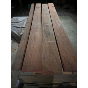 Vigas de madera aserrada y estructural de alta resistencia, adecuadas para soporte de techos, pisos y estructuras pesadas. - Product Image 1