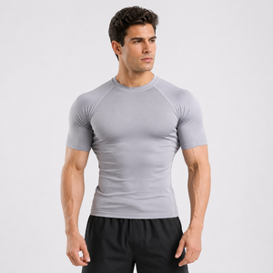 Chemise de compression pour homme à manches courtes, sous-vêtement de sport |   T-shirt de sport pour la course à pied, la gym et la performance sportive - Product Image 1
