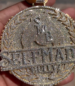 Colgante de Lujo con Nombre Personalizado de Moissanita, Medallón Chapado en Rodio de Plata 925, Collar Hip Hop Iced, Amuleto de Regalo para Hombres y Mujeres - Product Image 4