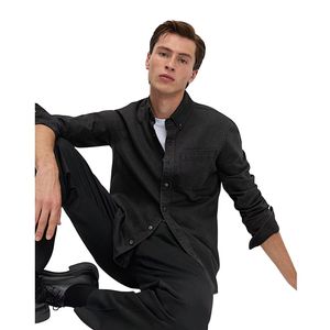 Camisa Casual Ligera de Mezclilla para Hombre, Estilo Moderno para Uso Diario - Product Image 4