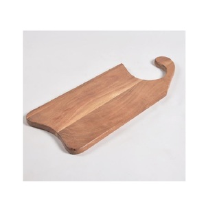 Tabla de cortar de madera maciza hecha a mano, tabla de picar de madera premium para el hogar, restaurantes, hoteles y catering. - Product Image 4