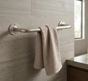Luxurious Towel Ring with golden color Hand Towel Holder Brass Wall Mounted Bathroom Hardware Royal Towel Hanger Rack - Product Image 1