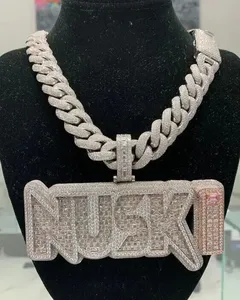 Colgante Personalizado con Nombre en Moissanita, Plata de Ley 925, Chapado en Oro de 18K, Estilo Hip Hop de Lujo, Totalmente Cubierto de Circonitas, Estilo Rapero - Product Image 3