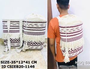 Mochila Boho de Algodón Tejida a Mano con Flecos – Bolsa de Viaje Étnica con Cierre de Cordón (35x12x41 cm) - Product Image 4