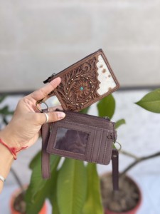 Hottest Arrival Genuine Leather ATM Card Holder Stylish <b>Clutch</b> Coin Purse Hand Tooled Leather Cowhide Western Women's Purse - Product Image 5
