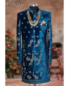 Yüksek kaliteli düğün kadife hint-batı Sherwani Kurta İslam giyim müslüman elbise erkekler için takım elbise