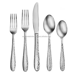 Ensemble de couverts en or faits à la main en acier inoxydable avec poignée en laiton parfait pour la vaisselle de cuisine et l'ensemble de vaisselle hôtelière - Product Image 4