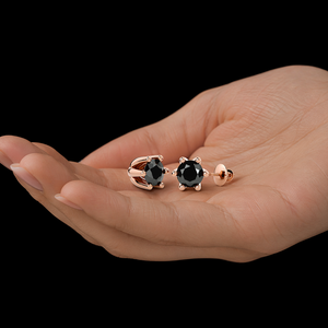 Boucles d'oreilles solitaires de luxe en diamant noir 1,00 TCW, or 14 carats |   Bijoux fins pour femmes, coupe ronde élégante, cadeau pour les occasions spéciales - Product Image 5