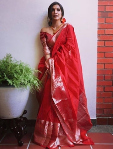 KV <b>Red</b> Woven Designer Banarasi Silk Kanjivaram <b>Saree</b> With Unstitched - Product Image 2