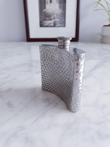 กระติกน้ำเหล็กทนทานพร้อมฝาเกลียว กระติกใส่แอลกอฮอล์แบบพกพา - Product Image 2