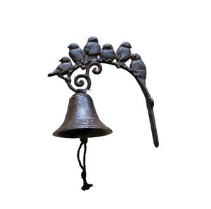 Sonnette de porte rustique en fer antique, à fixer au mur avec chaîne suspendue, pour la décoration extérieure de porche ou d'entrée. - Product Image 1