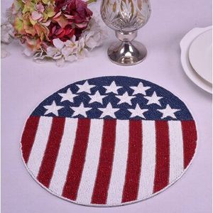 Set de table rond en verre perlé à motif drapeau américain, étoiles et rayures patriotiques rouges, blancs et bleus, fait main, pour salle à manger - Product Image 1