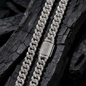 Excellent Quality Custom Moissanite Diamond Cuban <b>Chain</b> For Men Women Luxury Iced Out <b>Necklace</b> Personalized Jewelry for Sale - Product Image 2