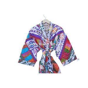 Kimono único y antiguo de algodón puro con diseño de calado, hecho a mano, multicolor, para niñas, diseño de calado para el invierno. - Product Image 4