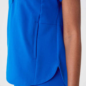 Tenues d'infirmière personnalisées pour femmes et hommes, ensemble de blouses et pantalons pour infirmières, uniformes pour hôpital, haut et pantalon avec plusieurs poches - Product Image 3