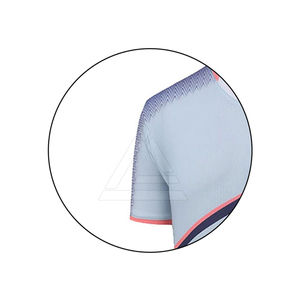 Conjunto de camiseta y pantalones cortos de tenis personalizados para hombre, uniforme que absorbe la humedad para clubes, escuelas y jugadores profesionales de tenis. - Product Image 6